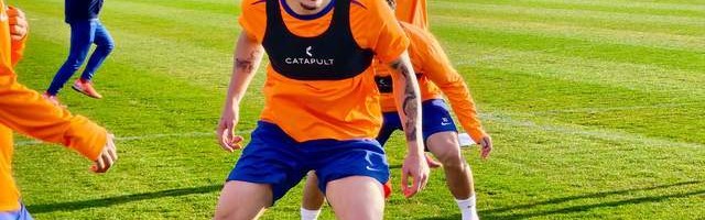 阿尔瓦罗带着彭啸踢，铁人四叉戟冲击 李金羽不会飘 泰山拒绝爆冷